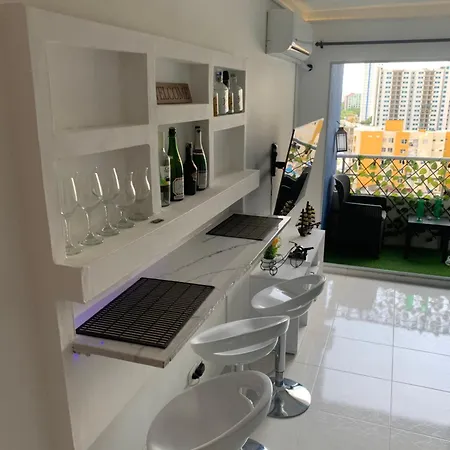 Apartamento Familiar Muy Cerca A La Playa