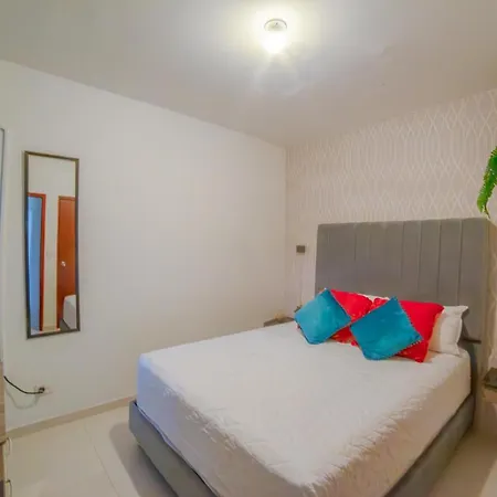 Apartamento Familiar Muy Cerca A La Playa * Cartagena