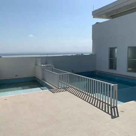 Apartamento Familiar Muy Cerca A La Playa Cartagena